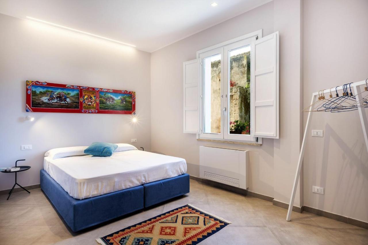 Villa Angelina - Charming Rooms & Apartments Trapani Buitenkant foto