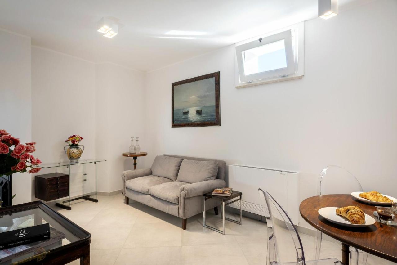 Villa Angelina - Charming Rooms & Apartments Trapani Buitenkant foto