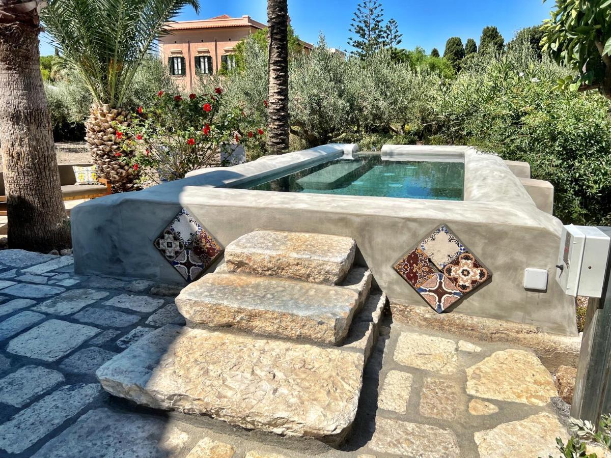 Villa Angelina - Charming Rooms & Apartments Trapani Buitenkant foto